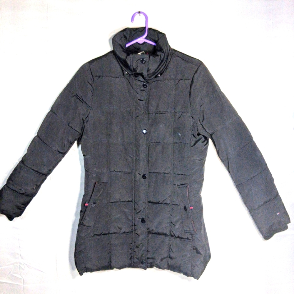 Men's Hilfiger Small Black/Burgundy Lined Full Zip and Button Down Puffer Jacket